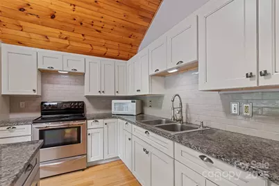 940 Haynes Cove, Clyde, NC 28721 - Photo 43