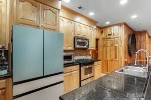 7255 Laurel Hill Dr, Newland, NC 28657 - Photo 11