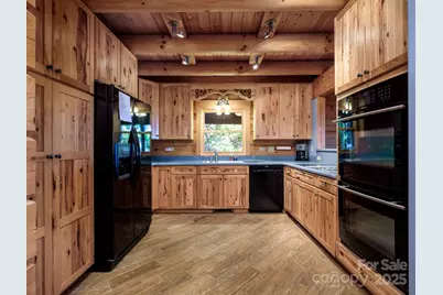 212 Jayhawk Lane, Brevard, NC 28712 - Photo 15