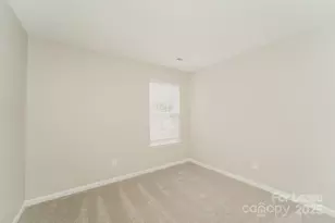 11126 Amber Glen Dr, Charlotte, NC 28269 - Photo 13