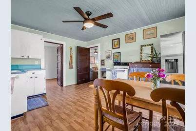 1600 Orchard Road, Flat Rock, NC 28731 - Photo 7