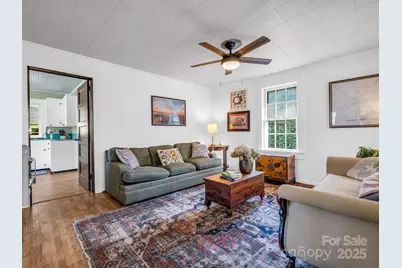 1600 Orchard Road, Flat Rock, NC 28731 - Photo 5