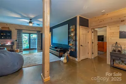 905 Jay Bird Drive, Sylva, NC 28779 - Photo 15