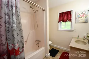 1227 Georges Fork Rd, Burnsville, NC 28714 - Photo 15