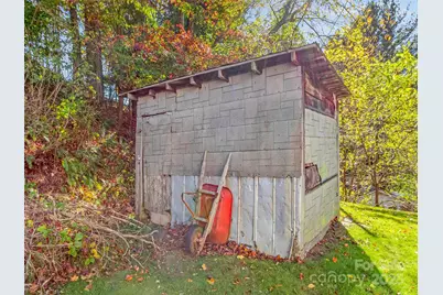 200 Church Road, Burnsville, NC 28714 - Photo 15