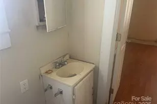 208 Virginia Ave W, Bessemer City, NC 28016 - Photo 29