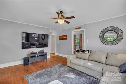 1018 Dudley Drive, Charlotte, NC 28205 - Photo 5