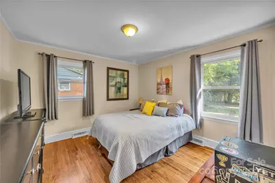1018 Dudley Drive, Charlotte, NC 28205 - Photo 9