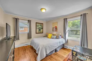 1018 Dudley Dr, Charlotte, NC 28205 - Photo 9