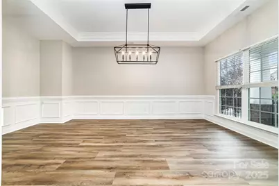 2413 Orofino Court, Charlotte, NC 28269 - Photo 7