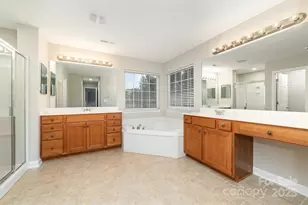 2413 Orofino Ct, Charlotte, NC 28269 - Photo 29