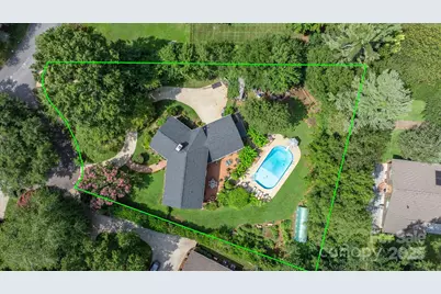 1750 5th Street Drive NW, Hickory, NC 28601 - Photo 9