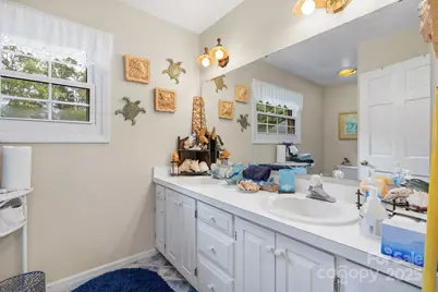 1750 5th Street Drive NW, Hickory, NC 28601 - Photo 27