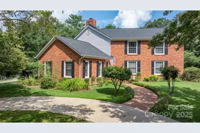 1750 5th Street Drive NW, Hickory, NC 28601 - Photo 3