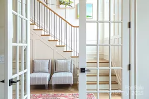 19310 River Falls Dr, Davidson, NC 28036 - Photo 3