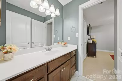 1710 30th Avenue Drive NE, Hickory, NC 28601 - Photo 33