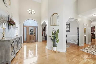 1710 30th Avenue Drive NE, Hickory, NC 28601 - Photo 5