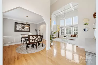 1710 30th Avenue Drive NE, Hickory, NC 28601 - Photo 1