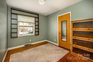 4314 Ivanhoe Pl, Charlotte, NC 28205 - Photo 17