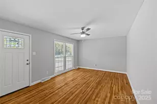 8341 Reedy Creek Rd, Charlotte, NC 28215 - Photo 9