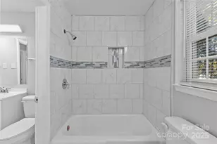 8341 Reedy Creek Rd, Charlotte, NC 28215 - Photo 31