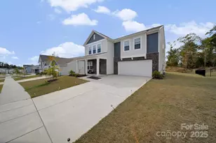 657 Mile Crk Rd, Edgemoor, SC 29712 - Photo 3