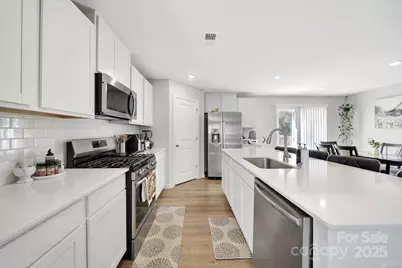 657 Mile Creek Road, Edgemoor, SC 29712 - Photo 11