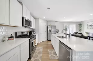 657 Mile Crk Rd, Edgemoor, SC 29712 - Photo 11