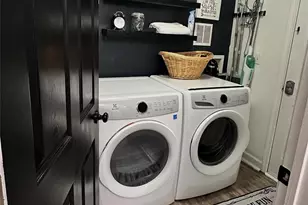 2434 Summer Meadow Ct, Charlotte, NC 28216 - Photo 7