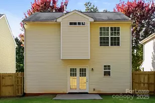 2331 Reid Oaks Dr, Charlotte, NC 28208 - Photo 15