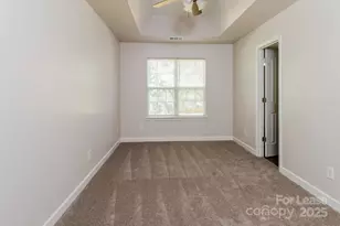 2331 Reid Oaks Dr, Charlotte, NC 28208 - Photo 9