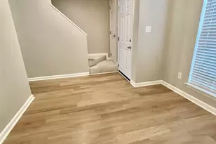 17557 Tuscany Ln, Cornelius, NC 28031 - Photo 3