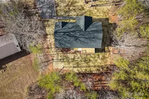 170 Lake Mountain View Dr, Marion, NC 28752 - Photo 7