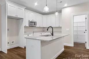 16 Forest Dr, Travelers Rest, SC 29690 - Photo 15