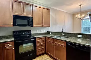 4670 Dabney Vigor Dr, Charlotte, NC 28209 - Photo 3