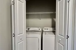 4670 Dabney Vigor Dr, Charlotte, NC 28209 - Photo 11