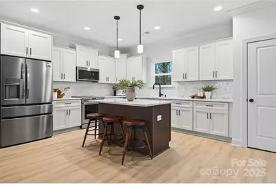 104B Forest Hills Drive, Mount Holly, NC 28120 - Photo 11