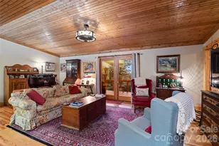 325 141 & 75 Owl Haven Ln, Cedar Mountain, NC 28718 - Photo 31