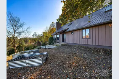 1326 Valmont Drive, Hendersonville, NC 28791 - Photo 7