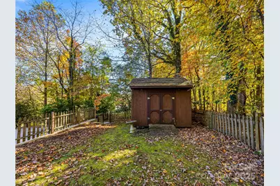 1326 Valmont Drive, Hendersonville, NC 28791 - Photo 45