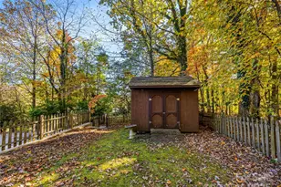 1326 Valmont Dr, Hendersonville, NC 28791 - Photo 45