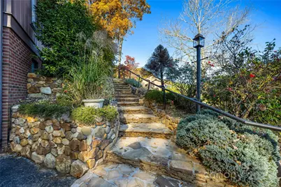 1326 Valmont Drive, Hendersonville, NC 28791 - Photo 5