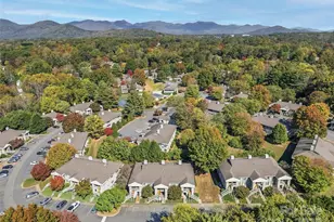 1203 Abbey Cir, Asheville, NC 28805 - Photo 3