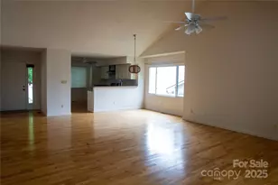 60 Park Ave St, Asheville, NC 28803 - Photo 17