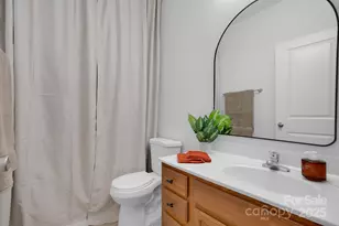 1525 Walnut View Dr, Charlotte, NC 28208 - Photo 13