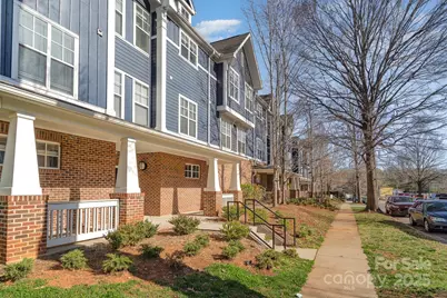 1525 Walnut View Drive, Charlotte, NC 28208 - Photo 5