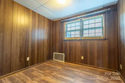 3851 Idlewood Acres Road, Hickory, NC 28601 - Photo 15