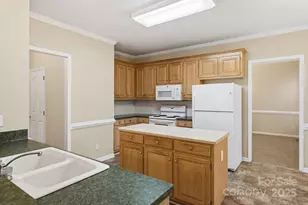 9626 Whitewood Trail, Charlotte, NC 28269 - Photo 19