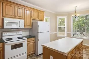 9626 Whitewood Trail, Charlotte, NC 28269 - Photo 21