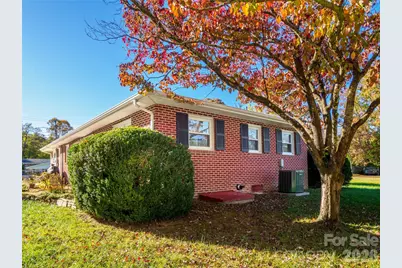 203 Oak Grove Road, East Flat Rock, NC 28726 - Photo 3